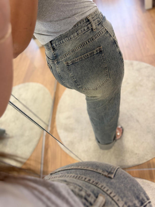 Jean's LESLIE