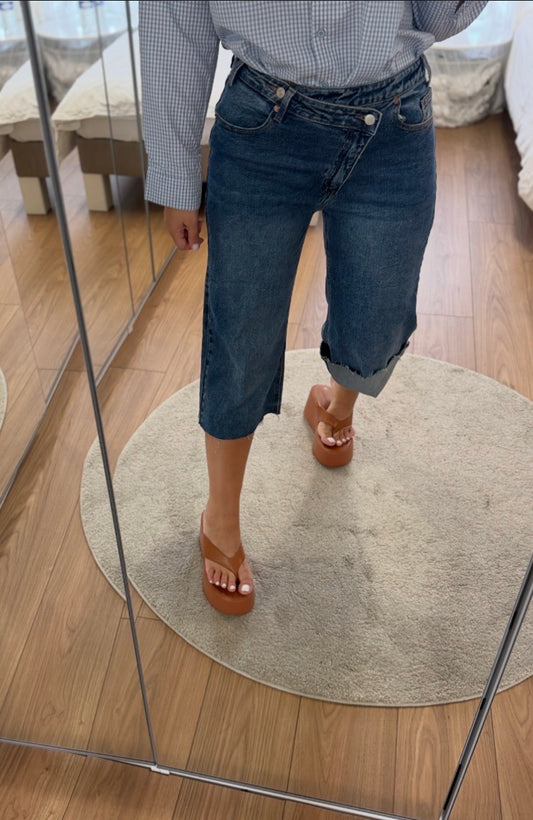 Bermuda Jean's Fan